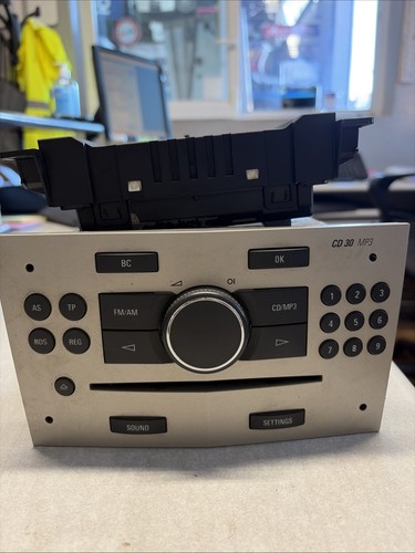 Autoradio opel astra anno 2008 - autoradio,